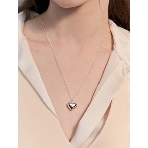 POUNDING VOLUME HEART NECKLACE