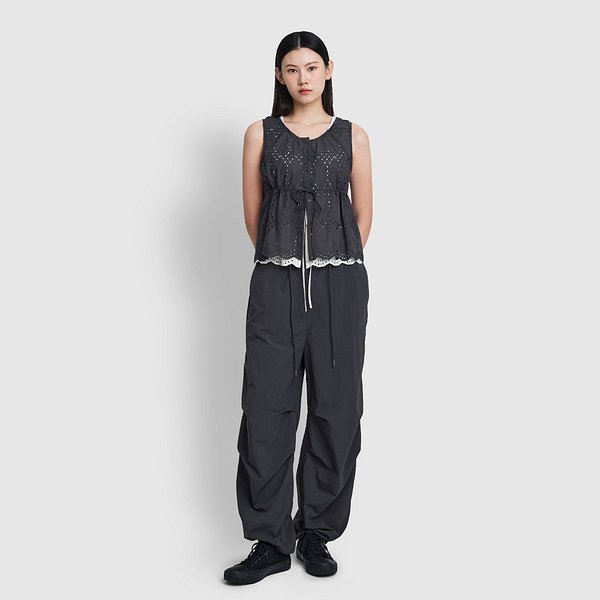 여 아일렛 민소매 블라우스 J116203542085