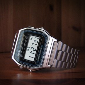 [정품] 카시오 빈티지 전자 공용 메탈 손목시계 주우재시계 A158WA-1