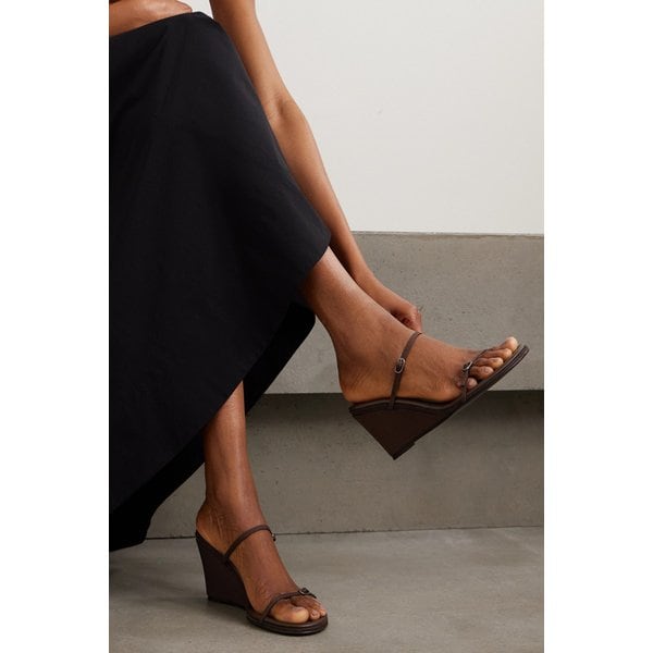 세인트 아그니 브라운 새틴 웨지 샌들 46376663162975033