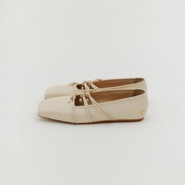EENK Square Toe Triple Strap Flats - Ivory