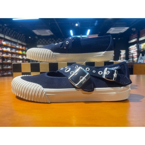 [여주점] (남여공용) 스니커즈 메리 제인 스트랩 (네이비) (VN000D9AJDU)