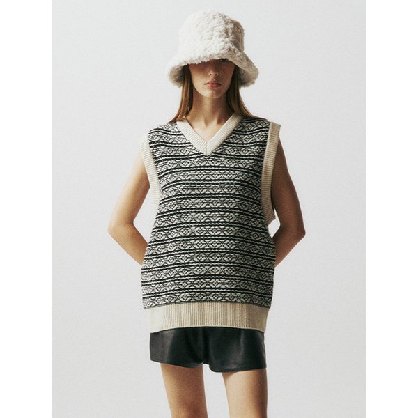Wool Blend Fair Isle Knit Vest