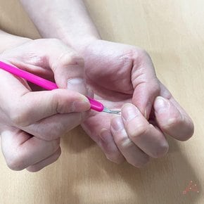 큐티클 제거 자르기 스틱 손톱주변 정리 청소 밀대
