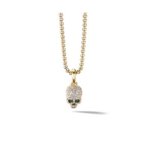 David Yurman Memento Mori 스컬 Amulet with 풀 Pave Diamonds, Emeralds  18K 옐로우 골드 916