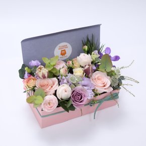 키스미 꽃상자+벨기에 초콜릿 선물 꽃다발 발렌타인데이 화이트데이 생일 프로포즈 꽃배달