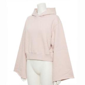 [MUST IT] MM6 와이드 슬리브 후드티 S52GU0224 M25003 103