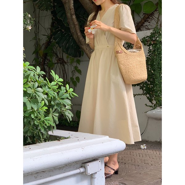 디아나 시어서커 랩원피스_라이트베이지