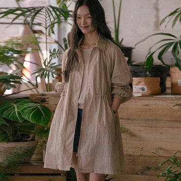 틸아이다이 Shirring string nylon coat TISU01CT02_Beige