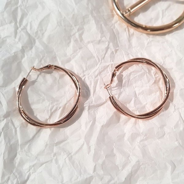 14K 리제 꼬임 링 귀걸이 A00339