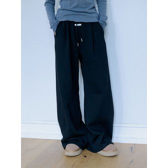 그라스플랜 One-Tuck Wide banding Pants (기모)_Black