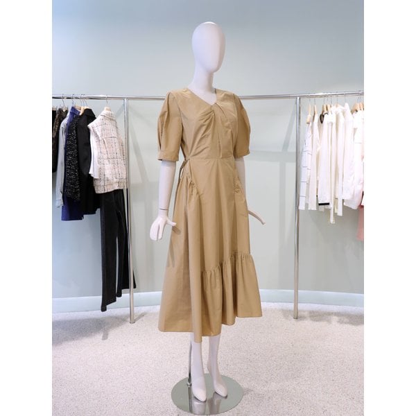 [파주점] 브이넥 꼬임 볼륨 원피스 D253MSE013