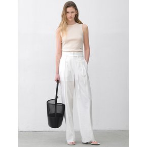 [25여름](택가:119,000원)에센셜 핀턱 스트랩 팬츠(PT-5660)