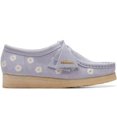 Womens Wallabee Cloud Grey Embroidery