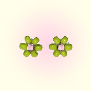 Muscat Green Flower Beads Earring