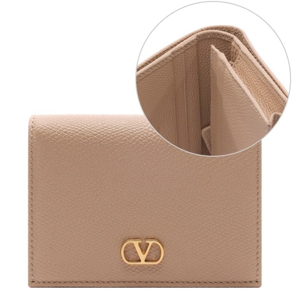 [부산점] 25FW 여성 브이로고 시그니처 반지갑 (7W2P0AJ3 SNP WRP 25F)