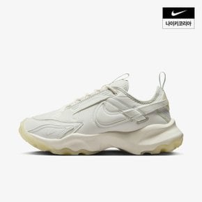 우먼스 나이키 TC 7900 프리미엄 NIKE HF4304-133