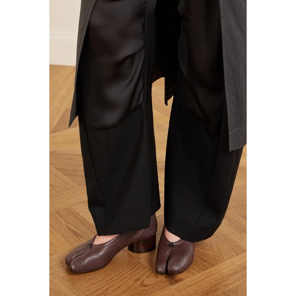 타비 발레리나 스플릿토 가죽 펌프스 46376663163043940