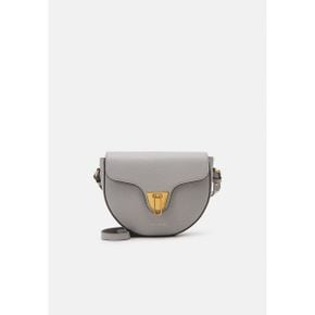 4077959 Coccinelle BEAT SOFT - Across body bag light grey