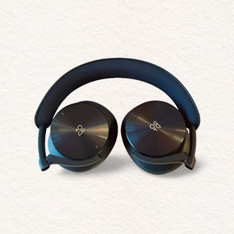  뱅앤올룹슨 BeoPlay H95 / Navy