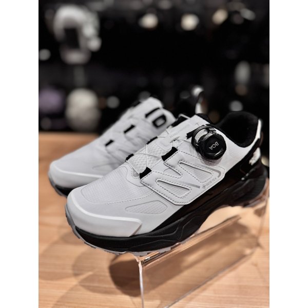 [부산점] 공용 에너지 테크 라이트 보아 고어텍스 등산화 NS95Q03B  화이트WHT