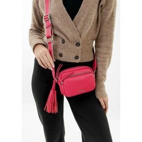 4419309 Emily  Noah BELLI - Across body bag pink