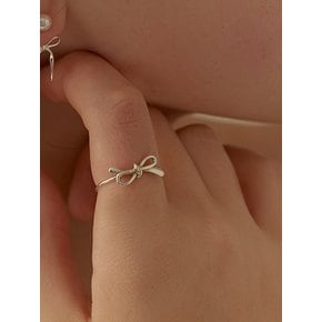 [연말 스페셜 6mm+10mm 진주귀걸이 증정][925 silver] Line ribbon ring