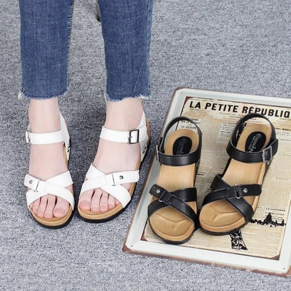 [옷자락] 여자 심플 징장식 크로스 스트랩 버클 샌들