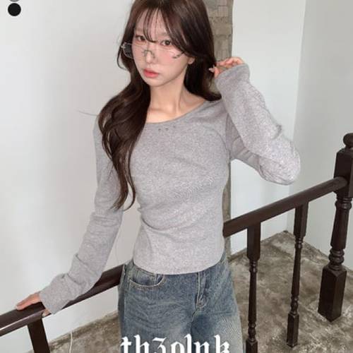 더핑크 / 나멜 슬림핏 스터드 무지 긴팔티