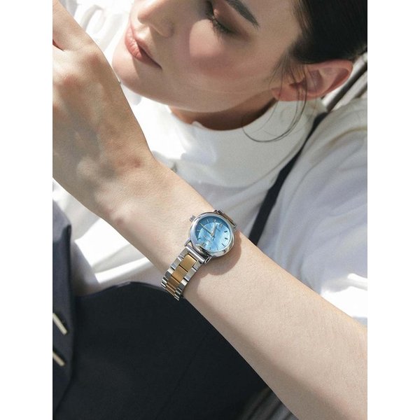 원형 자개 메탈 손목 시계 마레