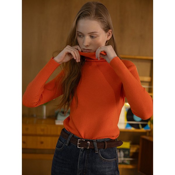 DD_Bright orange knit top