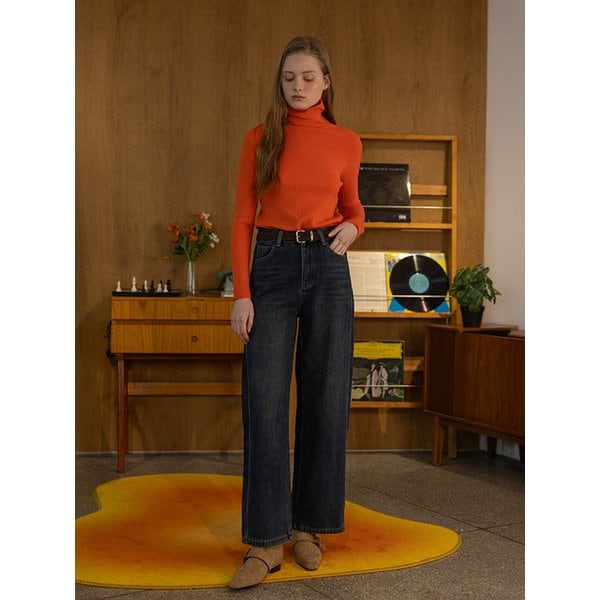 DD_Bright orange knit top