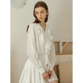 Cest_Pure white ruffle blouse