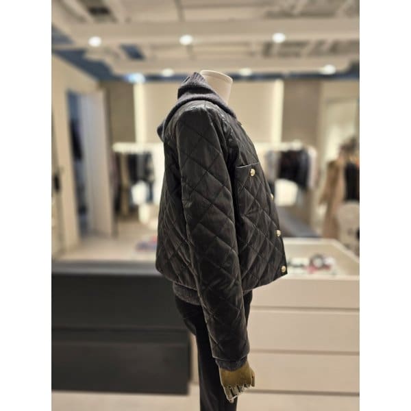 [파주점] 퀼팅 페이크레더 자켓 JPAA3LT914