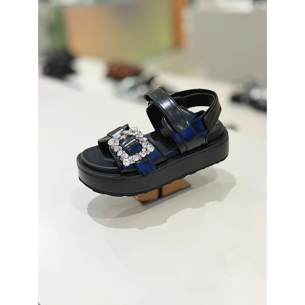 [시흥점] 쥬얼리 버클 샌들 (블랙) DG2AM25017BLK