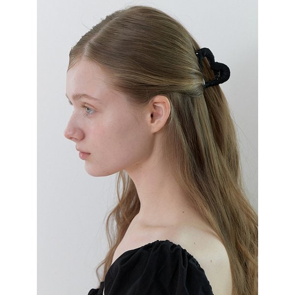 luna satin heart claw - black