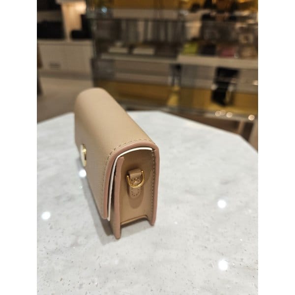 [부산점] 여성지갑  M241WO7020