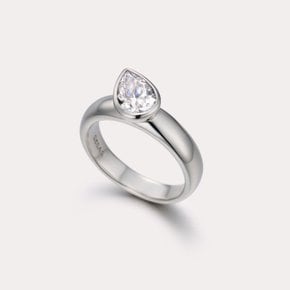 Pear-cut Bazel Bold Ring SJRB103RWW110