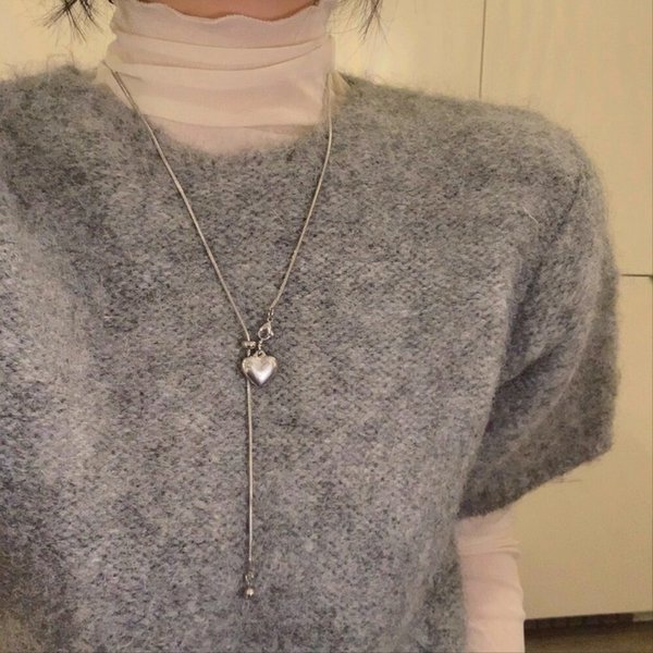 [옷자락] 여성용 하트 실루엣 조절 가능 스네이크 체인 목걸이