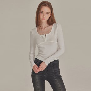 HOOK CLOSURE SCOOP NECK TOP_T426TP122(IV)