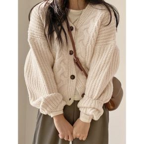 솔리드 브이넥 꽈배기 니트 가디건 G5FCD015P _P404579498