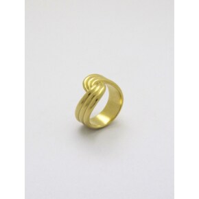 triple vine ring