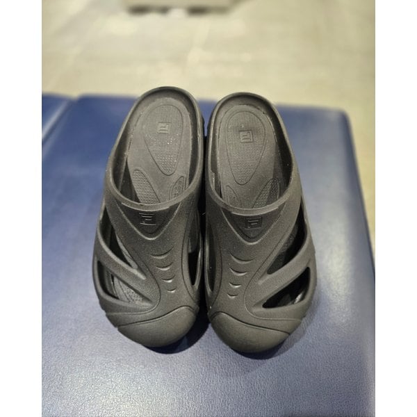 [파주점] 오크먼트 클로그 슬리퍼(1SM02788H-001)