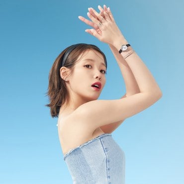제이에스티나 아이유 시계 (사은품 증정)