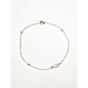 Gravel Pearl Choker