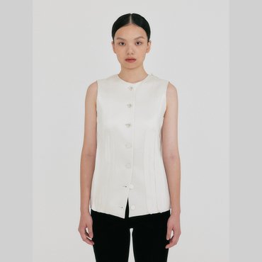 EENK ZIVE Crewneck Waistcoat - Ivory