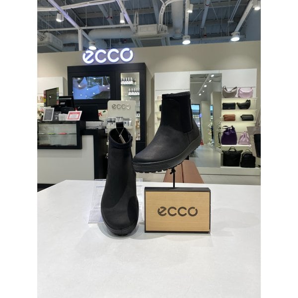 [부산점] 여성 부츠 소프트7 트레드 W 고어텍스 450463-51052