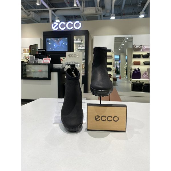 [부산점] 여성 부츠 소프트7 트레드 W 고어텍스 450463-51052