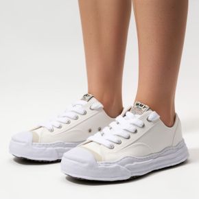 A05FW702 white (행크 OG솔 캔버스 로우탑 스니커즈) 4538849