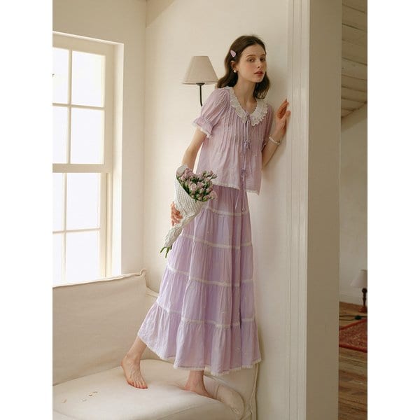 Cest_Lavender embroidery ribbon blouse